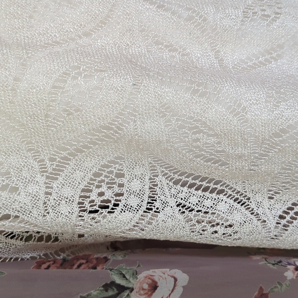 Charlotte Russe Floral Sheer Lace Crochet Feminine Blouse LARGE Purple Ivory - Picture 7 of 16